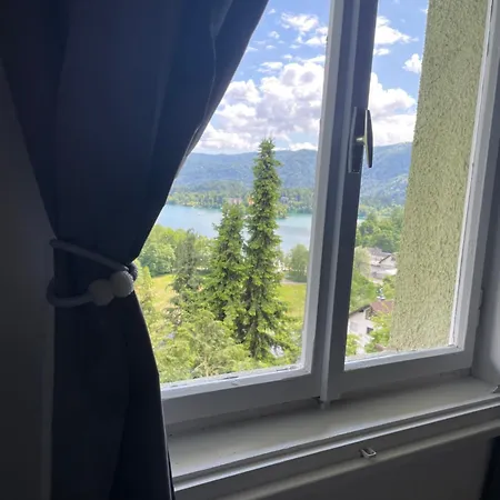 Apartma Z Razgledom Lägenhet