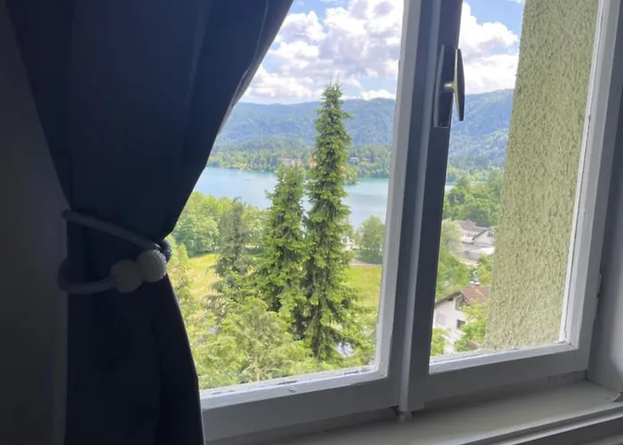 Apartma Z Razgledom Apartman